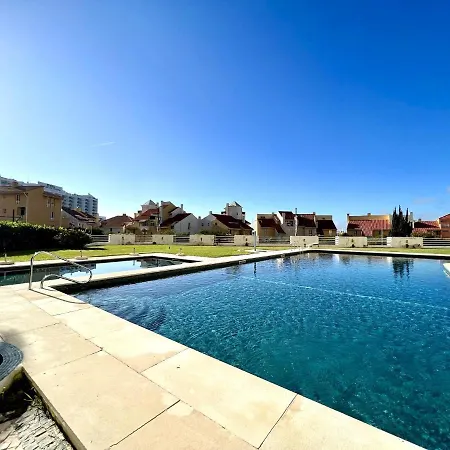 Marina Mar 1 With Pool By Homing *