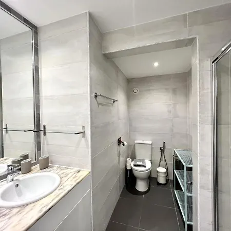 Marina Mar 1 With Pool By Homing Apartment *