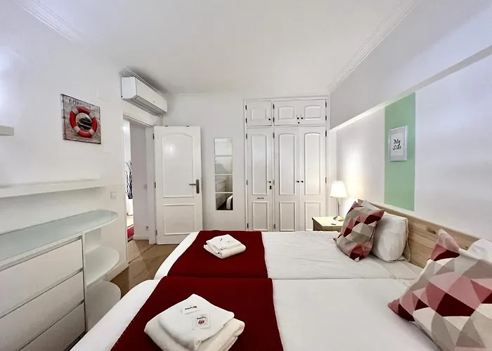 Апартаменты Marina Mar 1 With Pool By Homing *